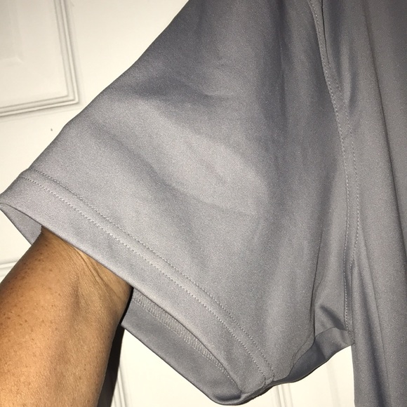 NWT Men’s Old Navy Shirt - Picture 4 of 7